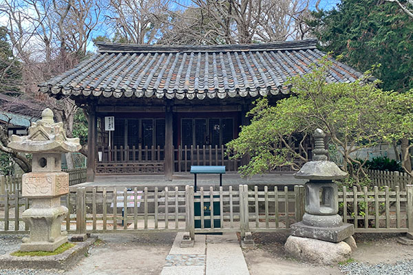 高徳院